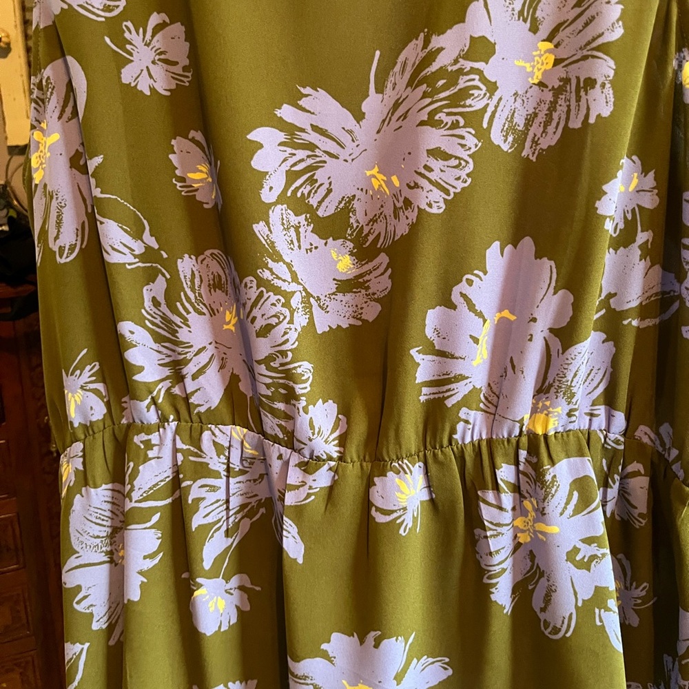 Cabi blouse, NWOT, never worn - Picture 4 of 7